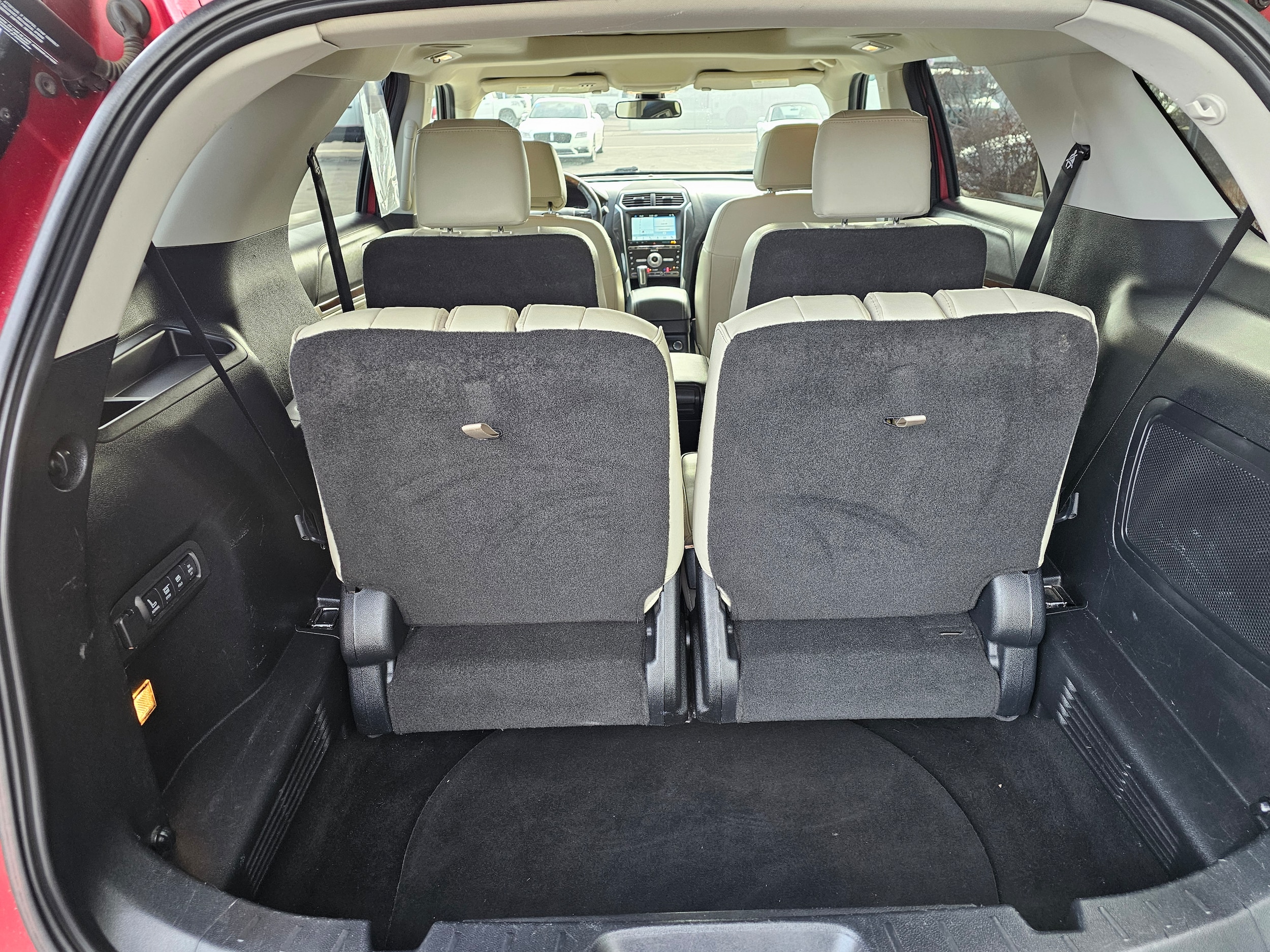 2017 Ford Explorer Platinum - Photo 8