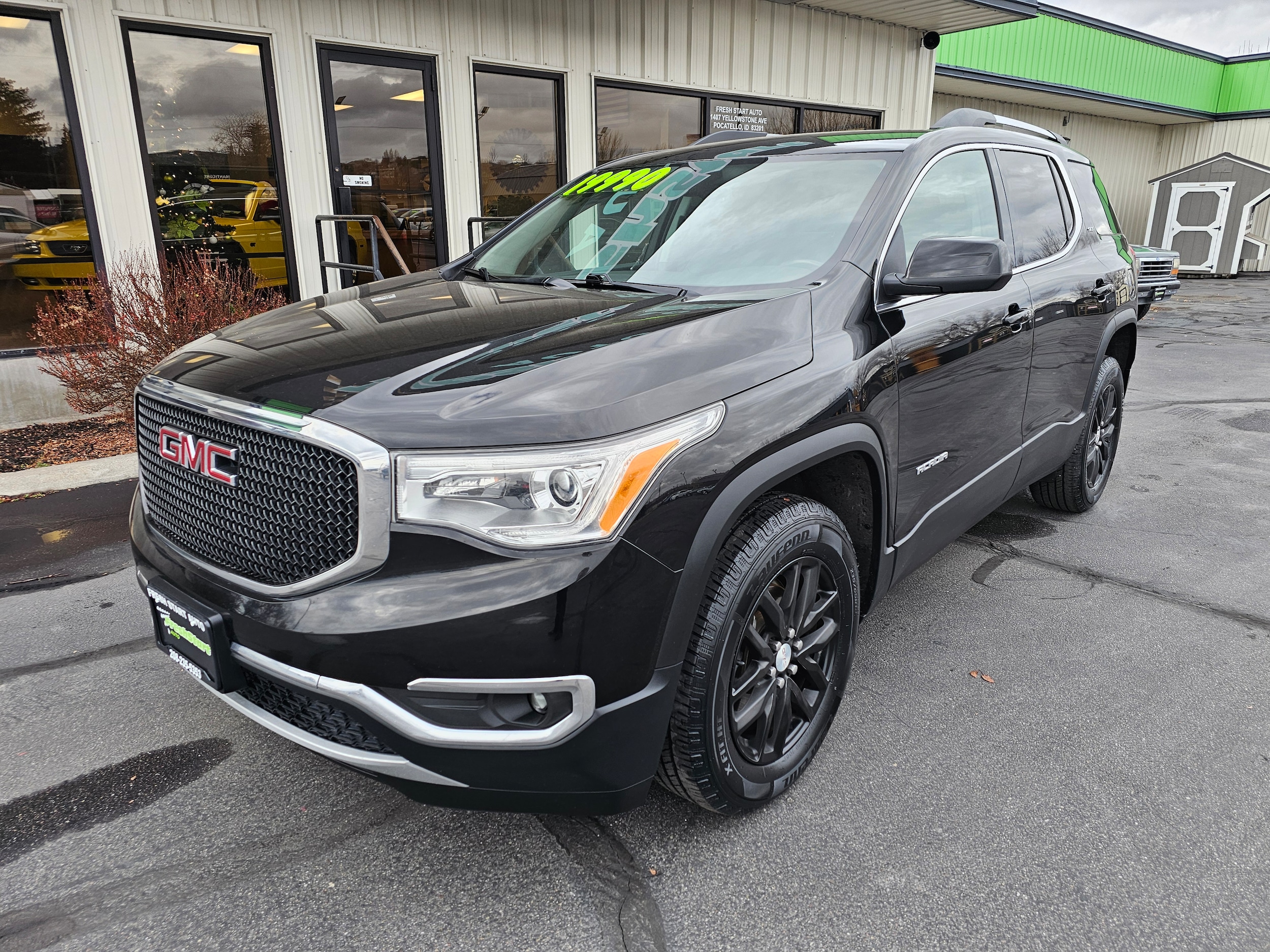 2019 GMC Acadia SLT-1 - Photo 2