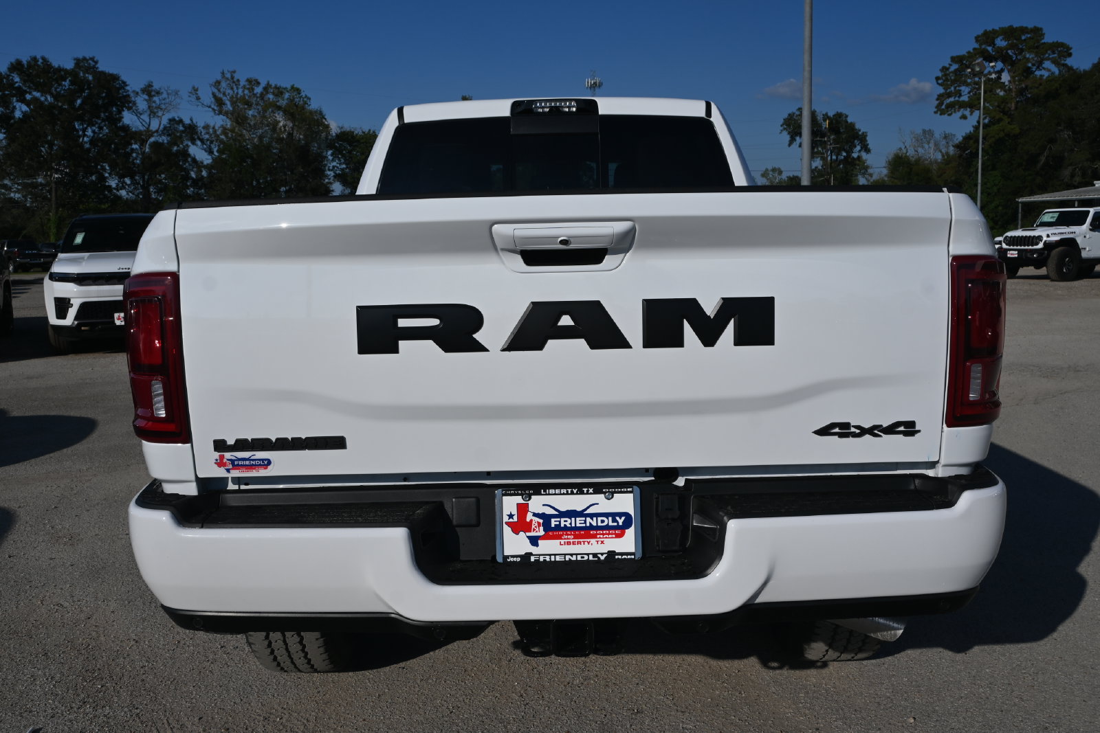 New 2027 Ram 2500 LARAMIE CREW CAB 4X4 6'4 BOX Pickup
