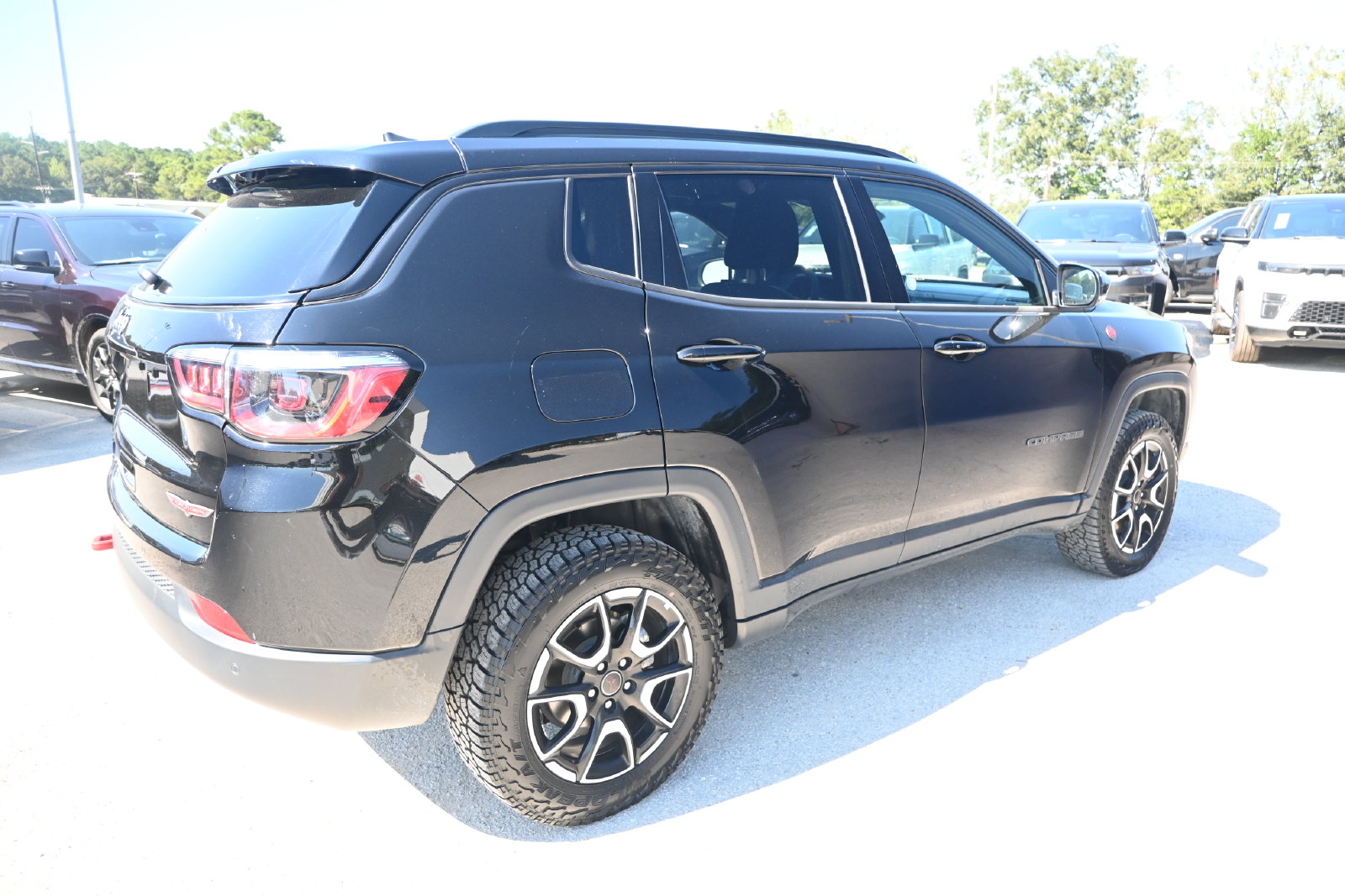 Used 2025 Jeep Compass Trailhawk with VIN 3C4NJDDN5ST615701 for sale in Liberty, TX