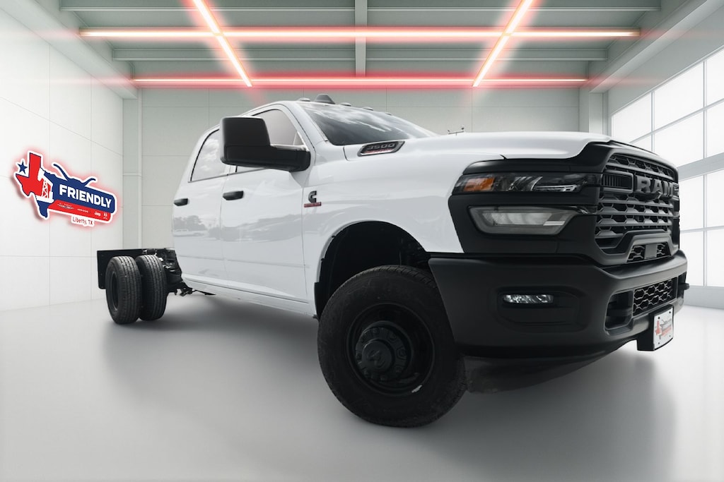New 2027 Ram 3500 Chassis Cab TRADESMAN CREW 4X4 60' CA Pickup