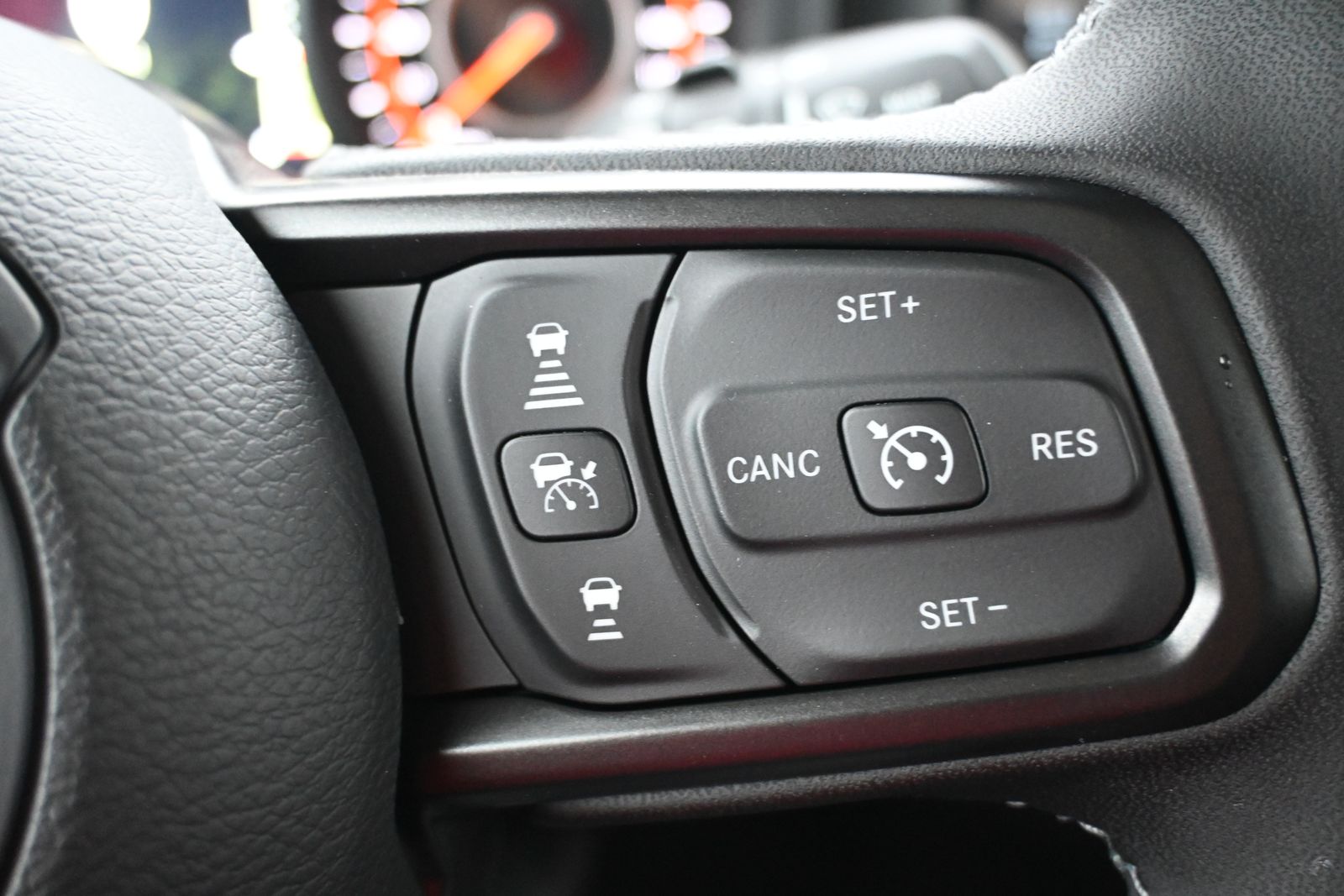 2025 Jeep Wrangler 4-Door Rubicon - Photo 9