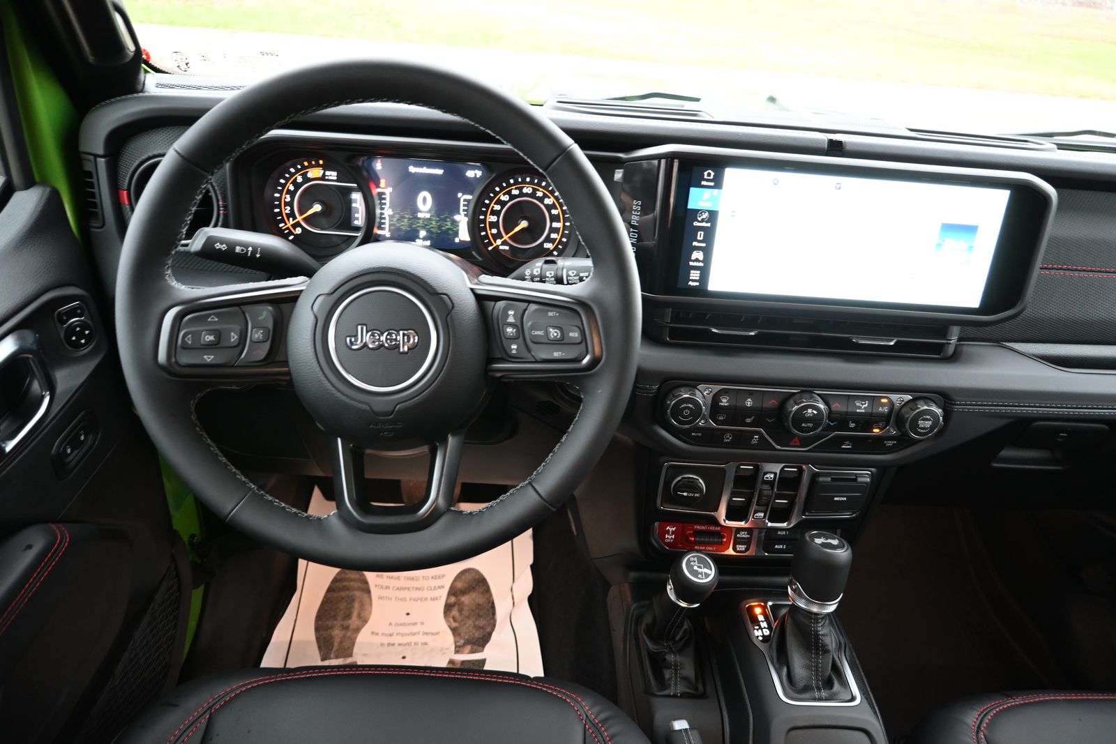 2025 Jeep Wrangler 4-Door Rubicon - Photo 14