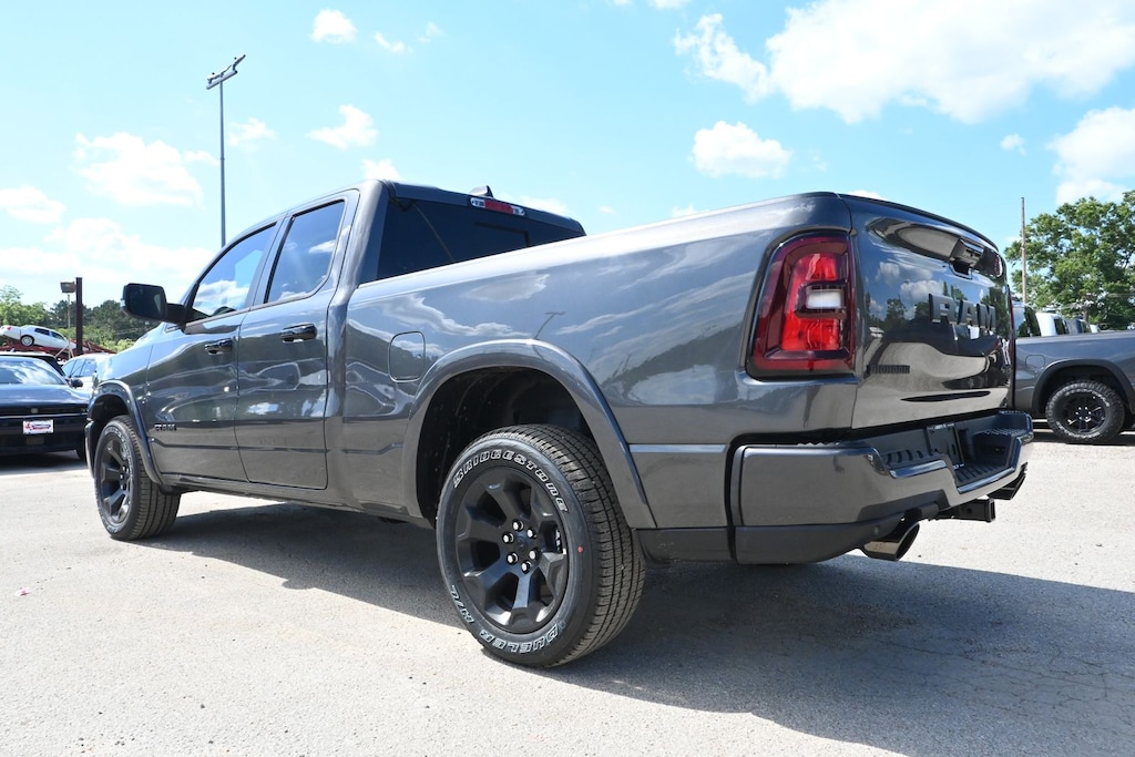 New 2026 Ram 1500 BIG HORN QUAD CAB 4X4 6'4 BOX Pickup