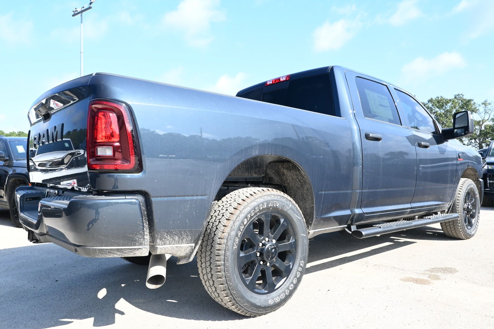 New 2026 Ram 2500 BLACK EXPRESS CREW CAB 4X2 6'4 BOX Pickup