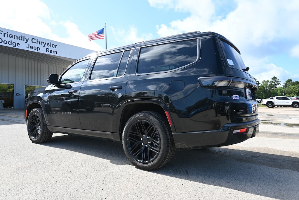New 2026 Jeep Grand Wagoneer LIMITED RESERVE 4X4 Sport Utility
