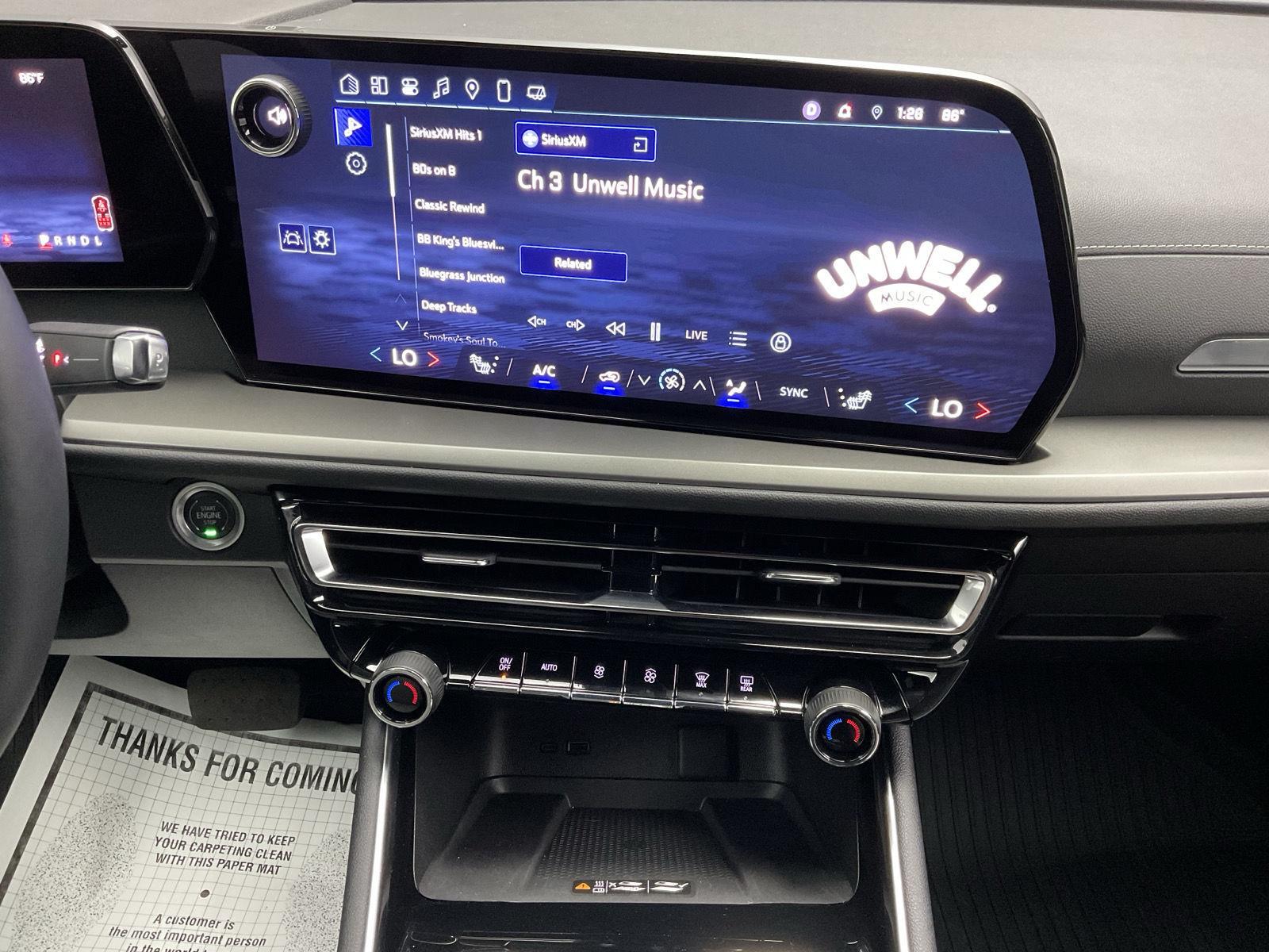 2025 Chevrolet Traverse LT - Photo 15