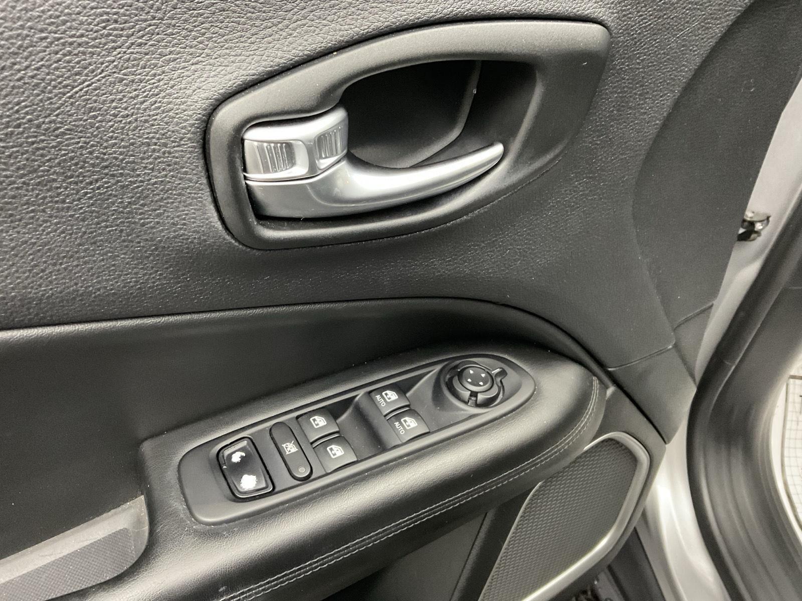 2019 Jeep Compass Altitude - Photo 10