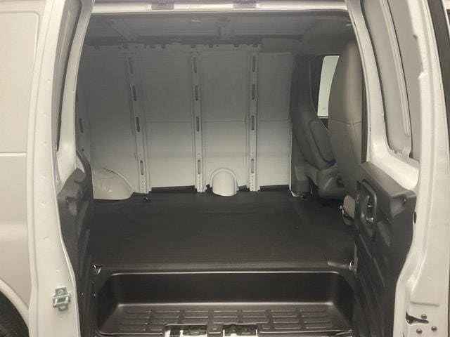 2026 Chevrolet Express Cargo Work Van - Photo 24