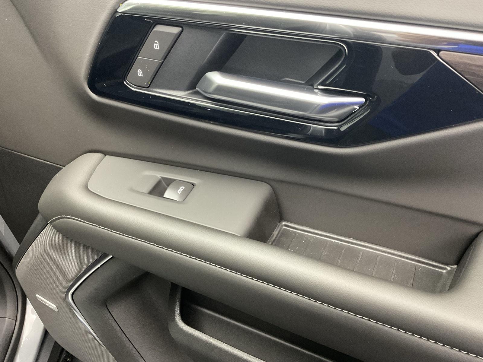 2026 Chevrolet Tahoe Z71 - Photo 25