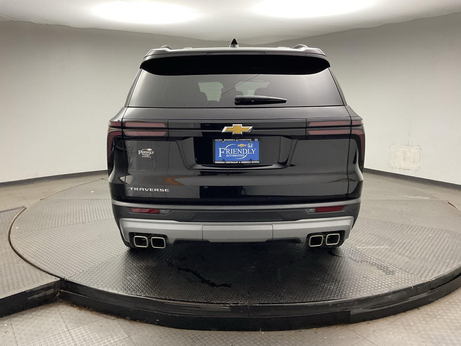 2025 Chevrolet Traverse LT - Photo 6