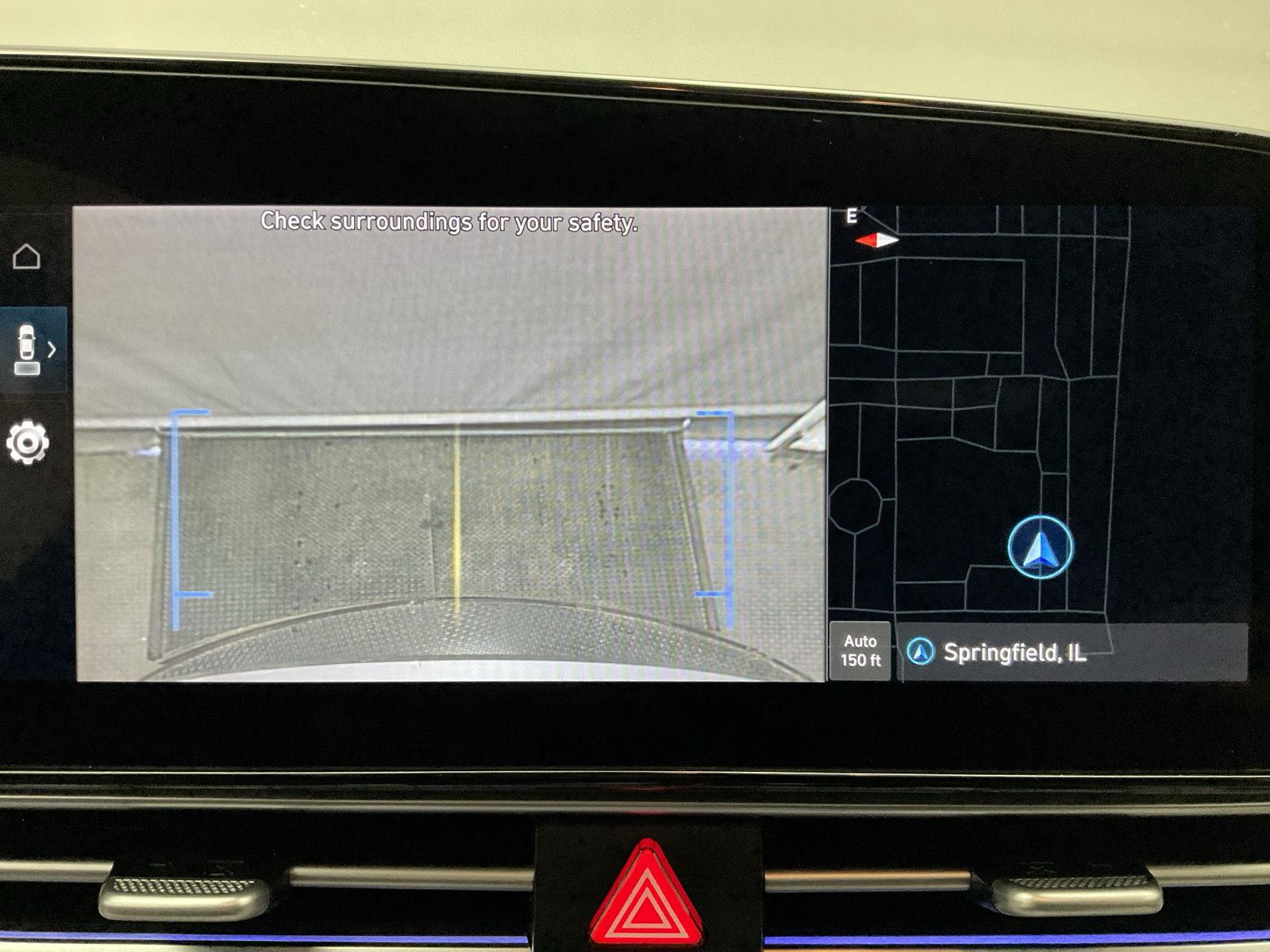 2025 Hyundai Elantra SEL - Photo 16