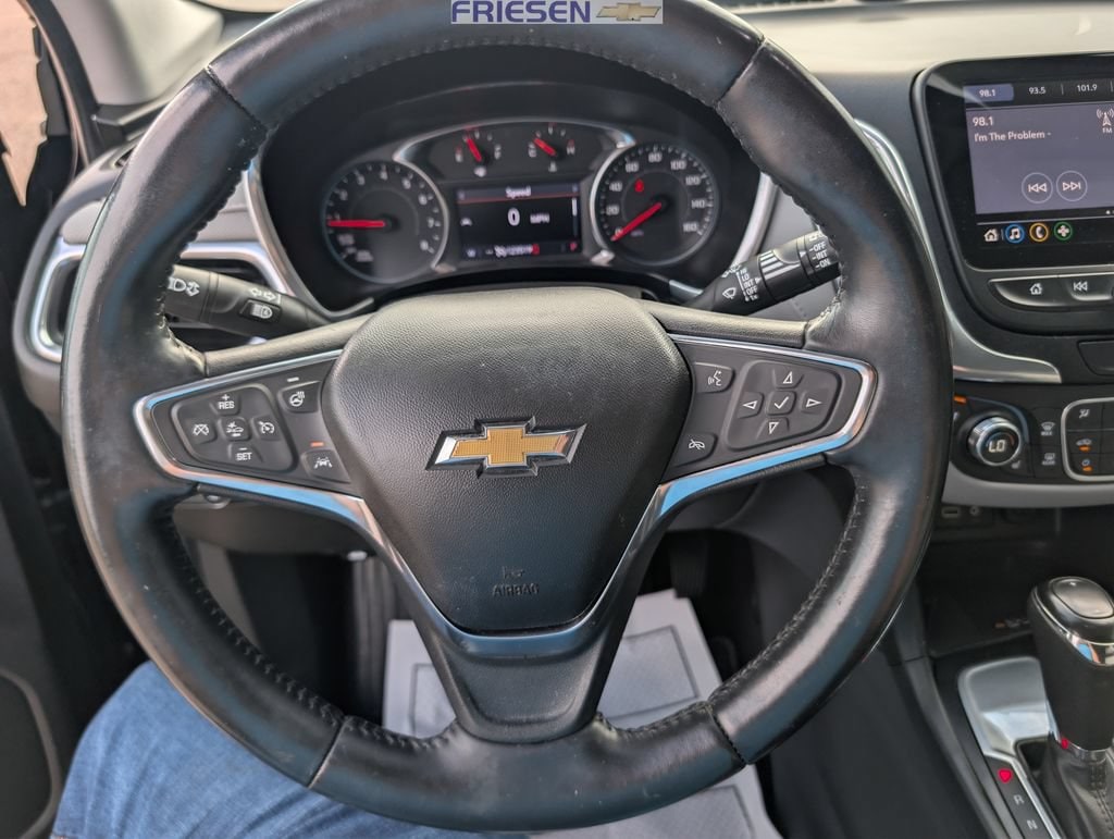 Used 2020 Chevrolet Equinox Premier with VIN 3GNAXNEV2LS706330 for sale in Sutton, NE