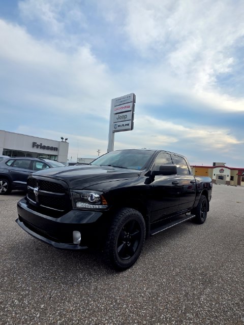2015 RAM 1500 Pickup