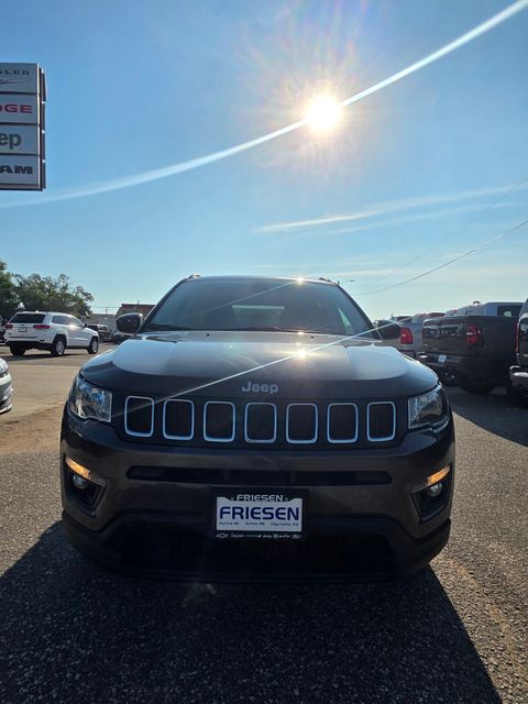 Used 2019 Jeep Compass Latitude with VIN 3C4NJDBB2KT593682 for sale in Clay Center, KS