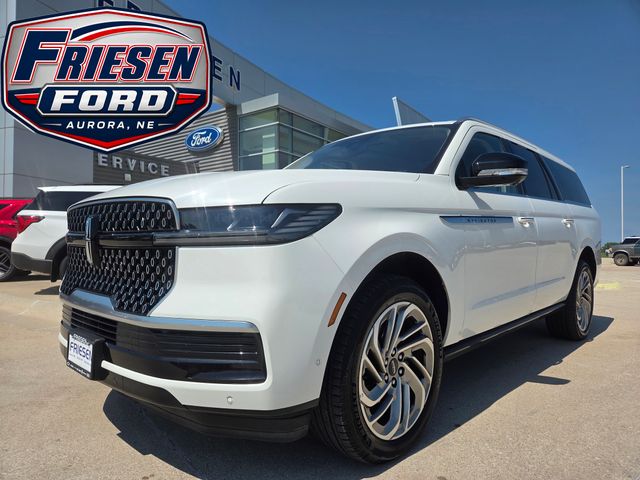 2025 Lincoln Navigator
