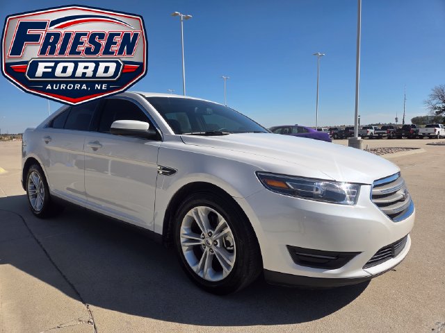 Used 2016 Ford Taurus SEL Sedan