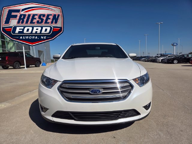 Used 2016 Ford Taurus SEL Sedan