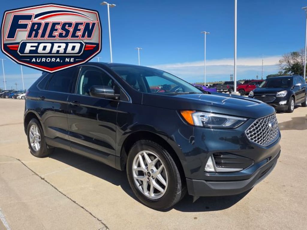 Used 2024 Ford Edge SUV