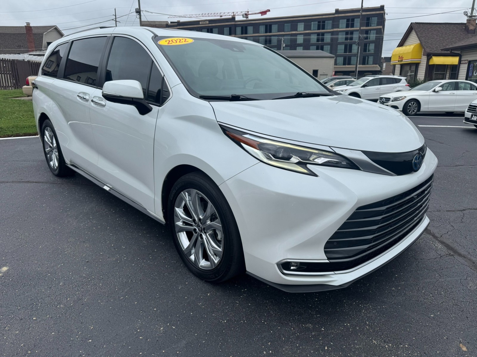 Used 2022 Toyota Sienna Platinum 7 Passenger Van Passenger Van
