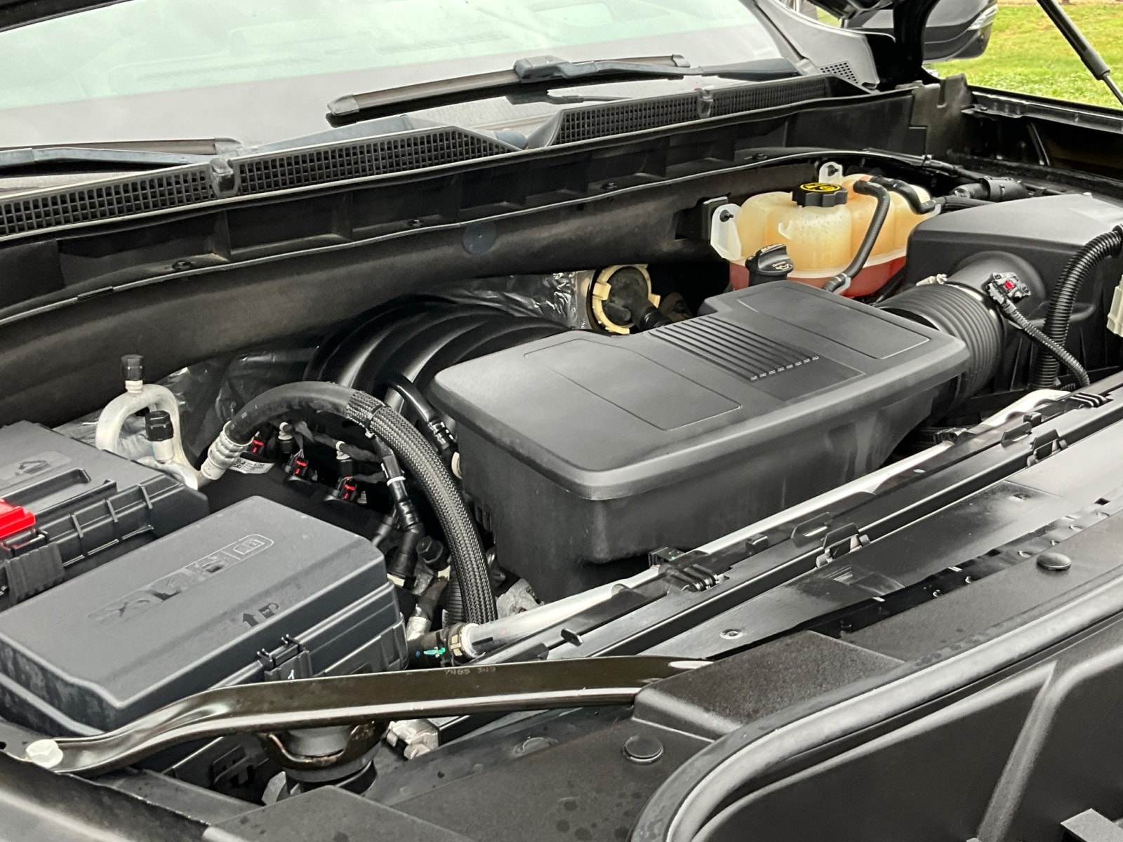 2022 GMC Yukon Denali - Photo 10