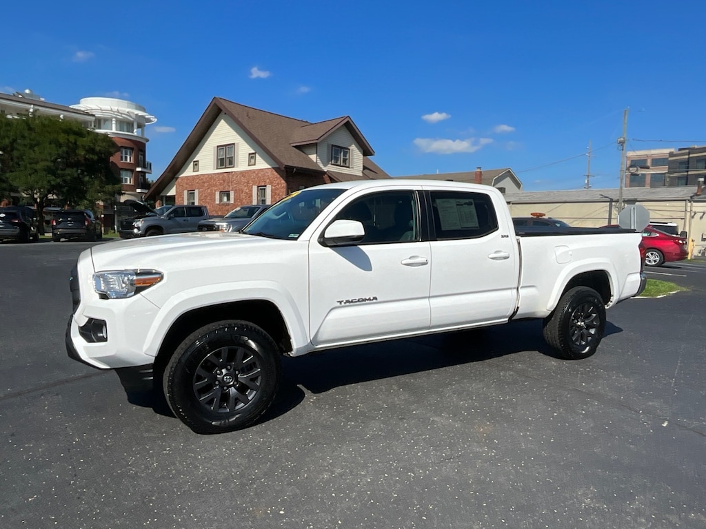 Used 2021 Toyota Tacoma 4WD SR5 Pickup Truck
