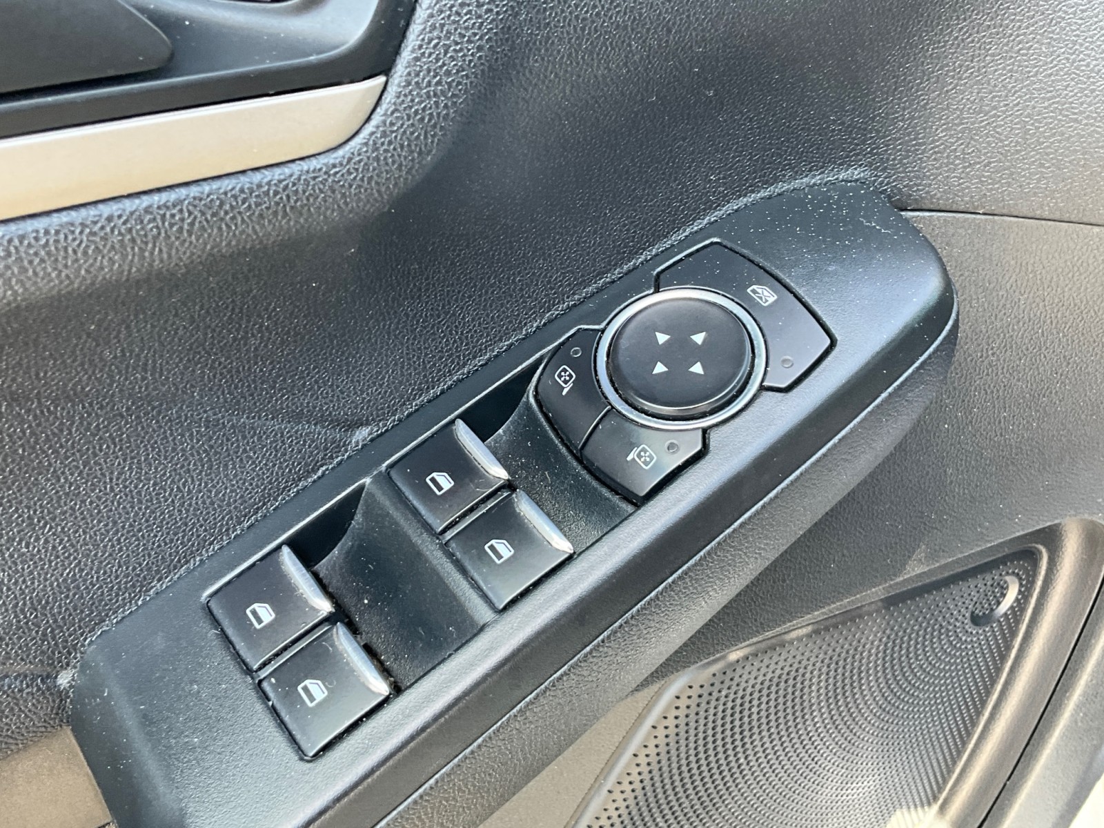 2022 Ford Escape SE - Photo 26
