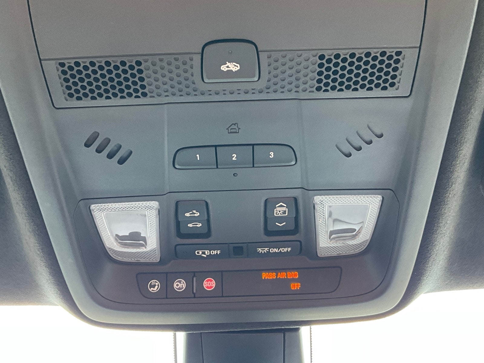 2018 Cadillac XT5 Platinum - Photo 18