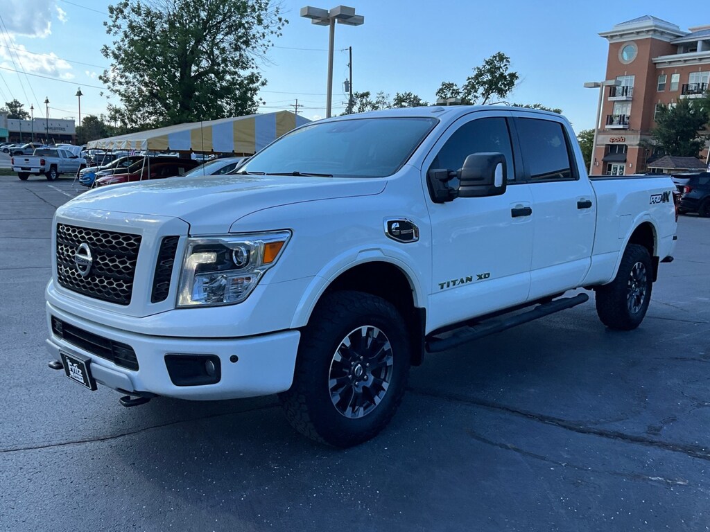 Used 2018 Nissan Titan XD PRO-4X Truck Crew Cab