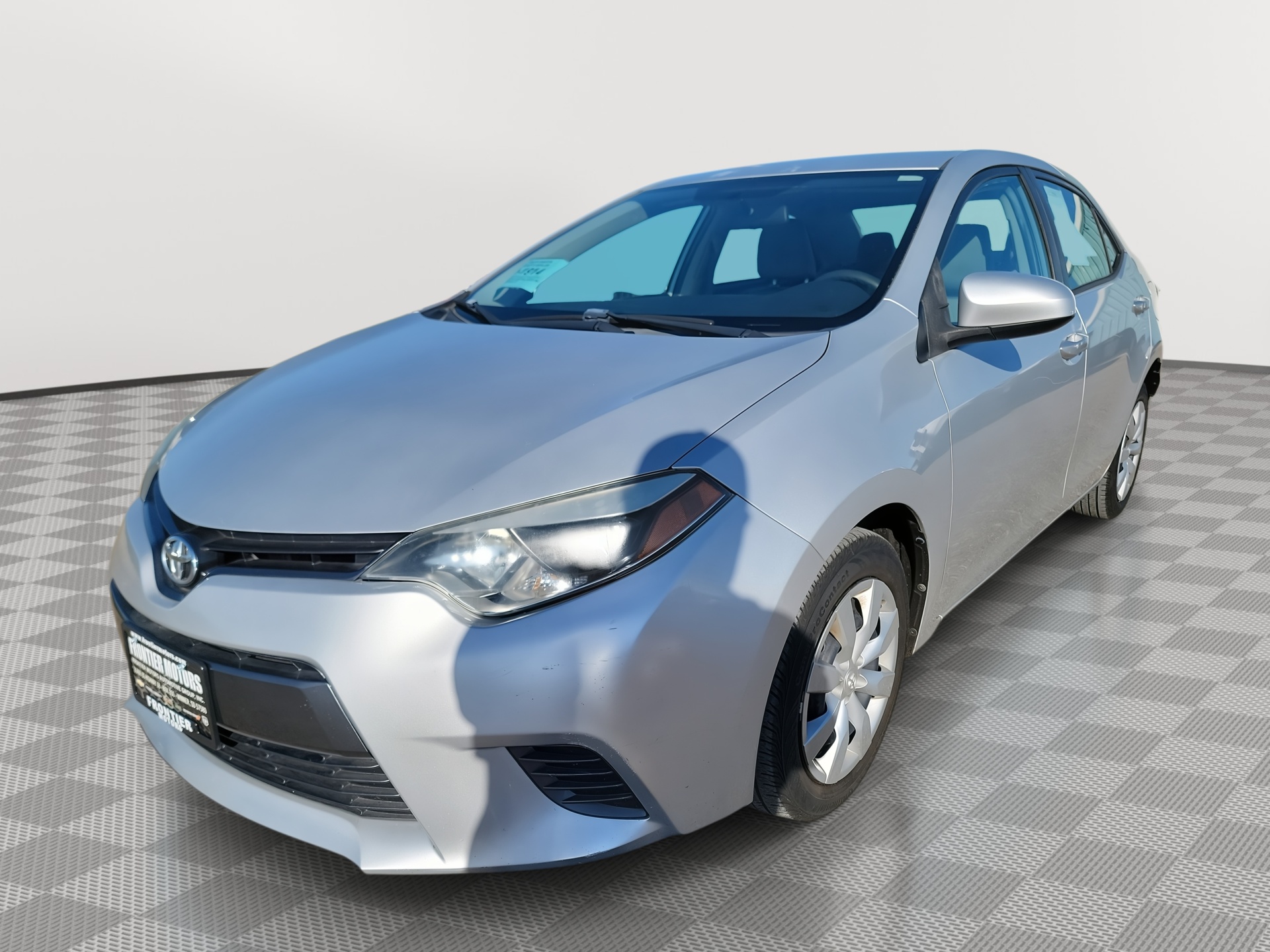Used 2015 Toyota Corolla LE Sedan
