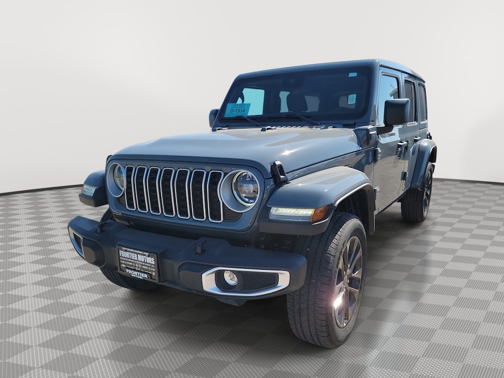 Used 2025 Jeep Wrangler 4xe Sahara SUV