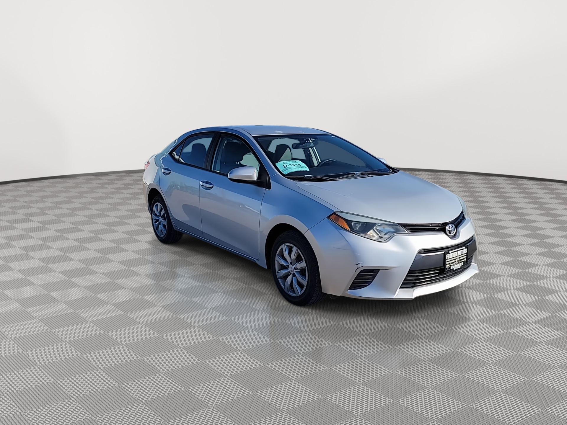 Used 2015 Toyota Corolla LE Sedan
