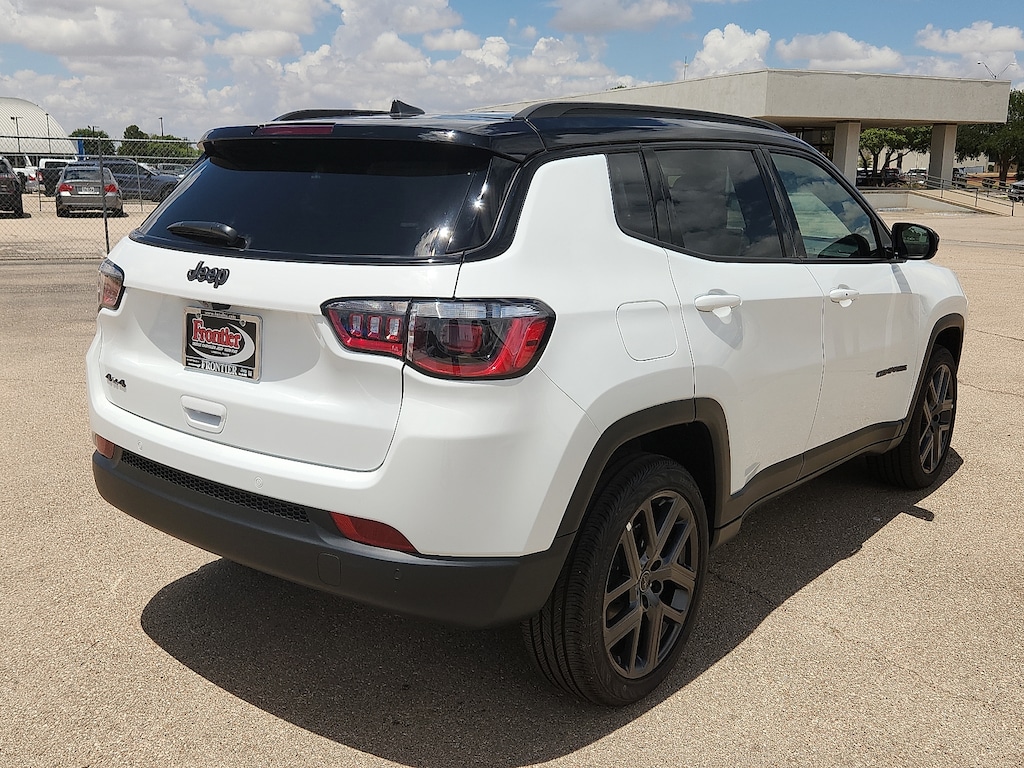 New 2026 Jeep Compass LIMITED ALTITUDE 4X4 Sport Utility
