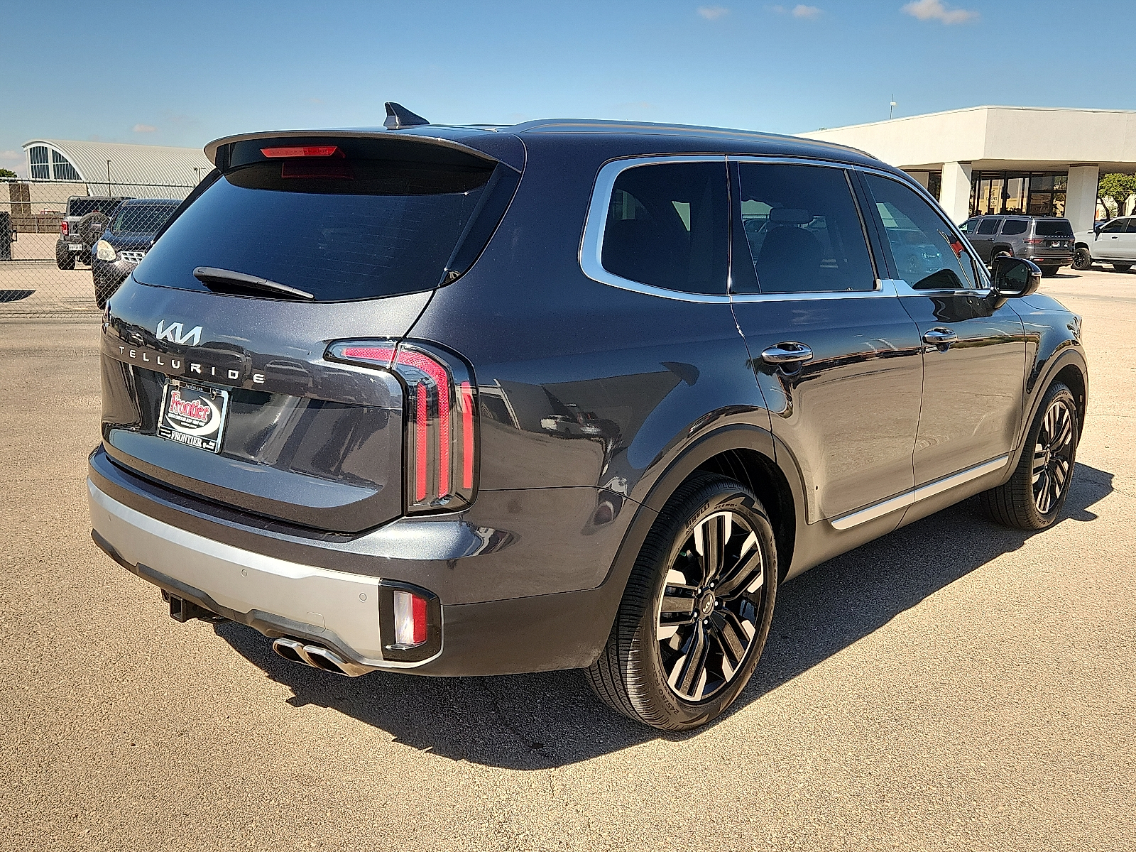 Used 2024 KIA Telluride SX Front-Wheel Drive