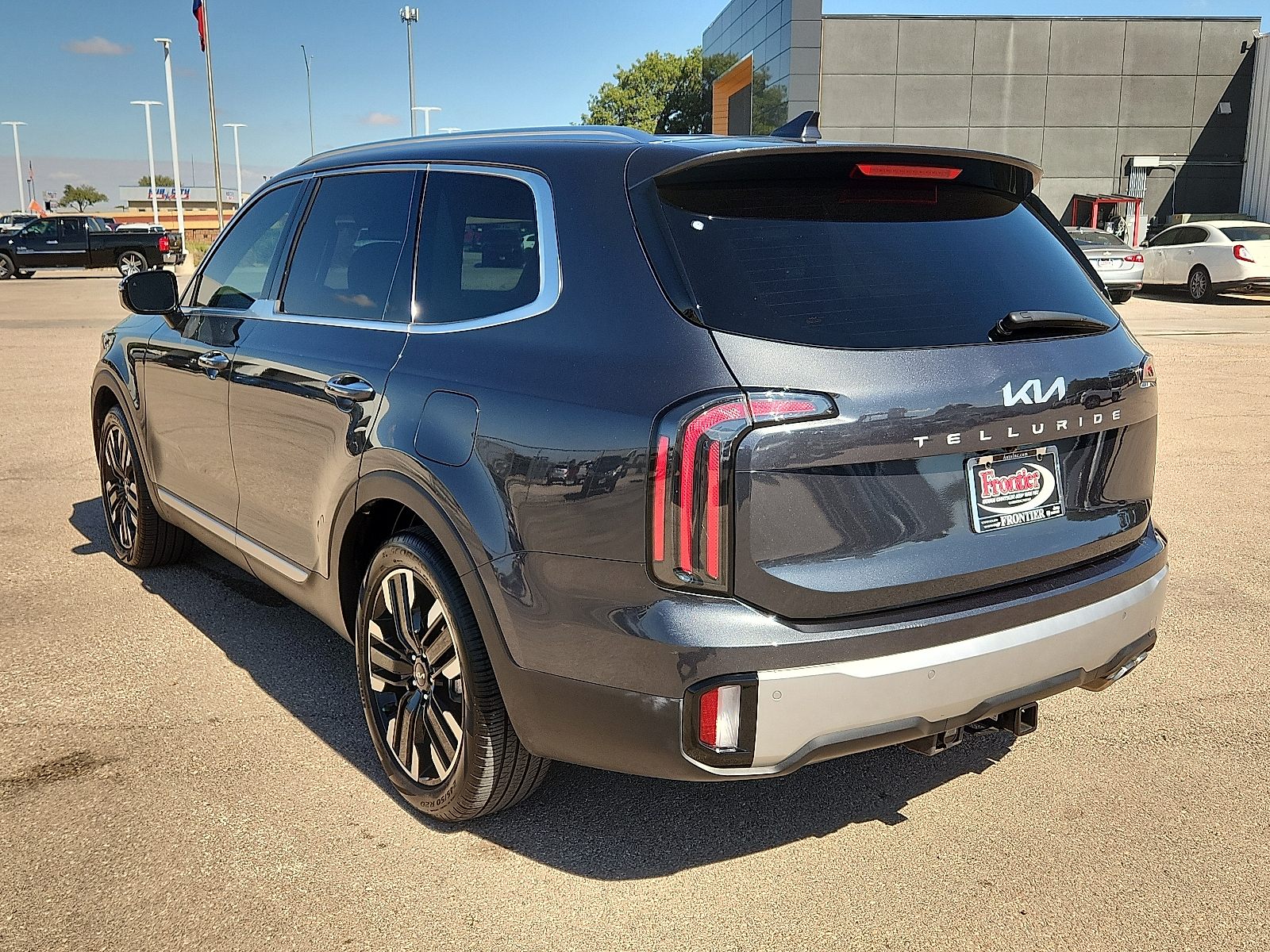 Used 2024 KIA Telluride SX Front-Wheel Drive
