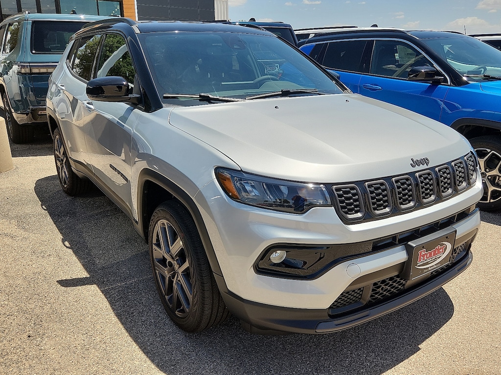 New 2026 Jeep Compass LIMITED ALTITUDE 4X4 Sport Utility