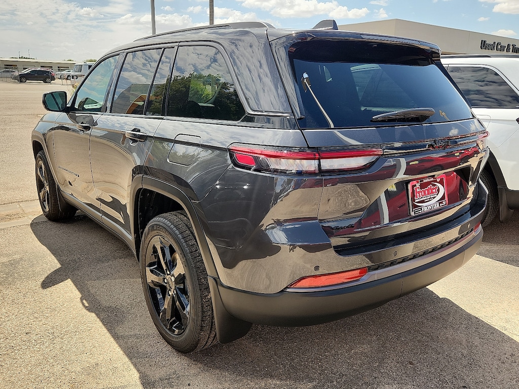 New 2026 Jeep Grand Cherokee LIMITED 4X4 Sport Utility