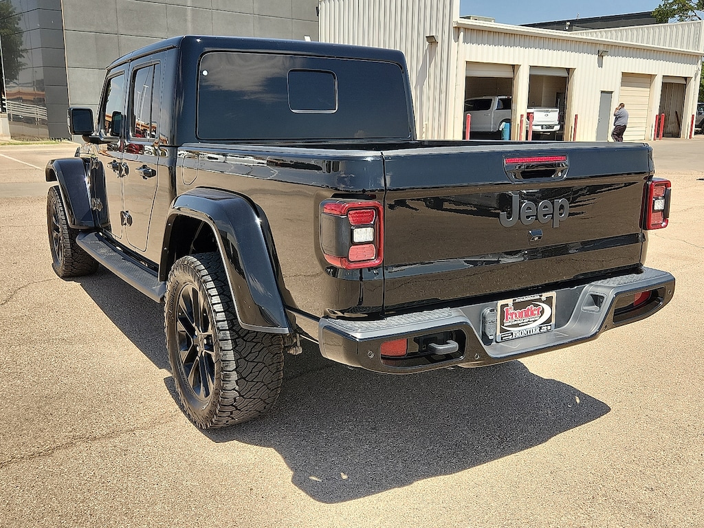 Used 2023 Jeep Gladiator Overland Truck Crew Cab