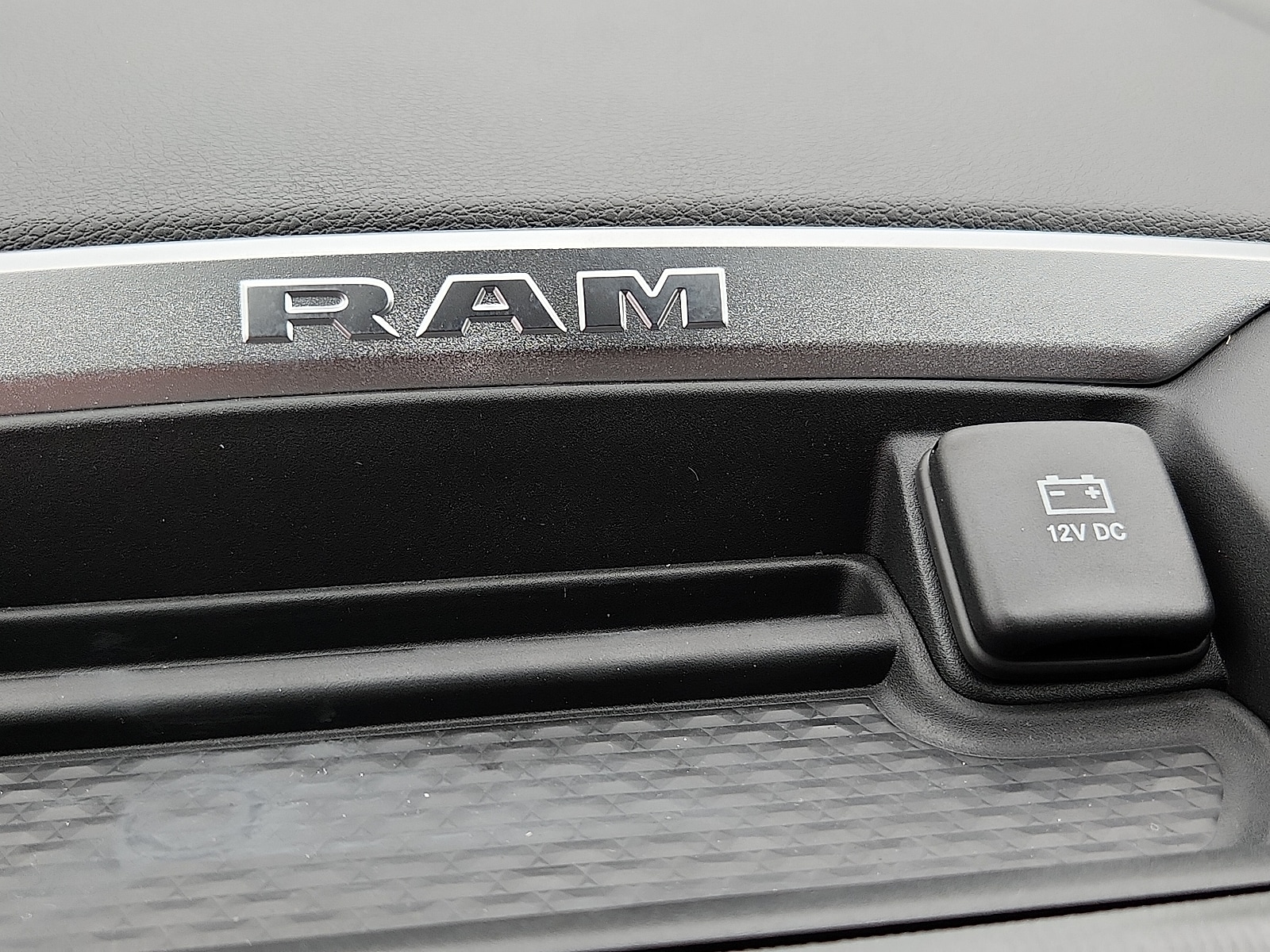 2026 RAM 2500 Big Horn/Lone Star - Photo 16