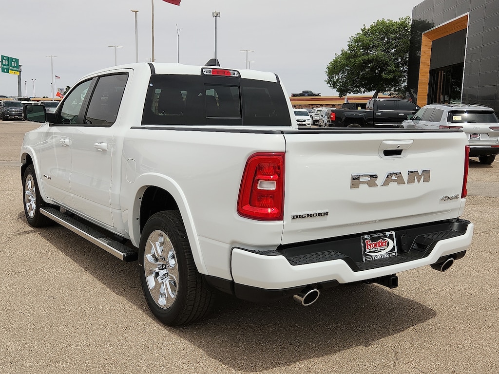 New 2026 Ram 1500 BIG HORN CREW CAB 4X4 5'7 BOX Pickup