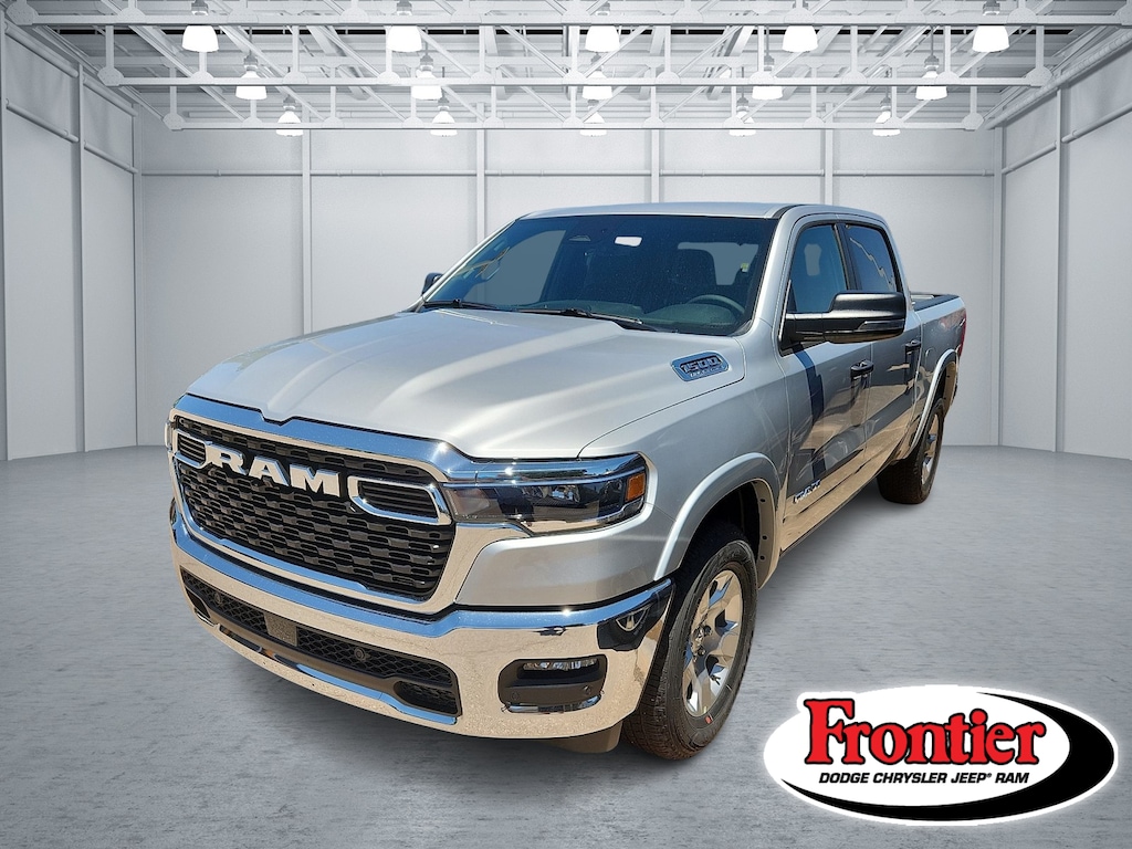 New 2026 Ram 1500 LONE STAR CREW CAB 4X4 5'7 BOX Pickup