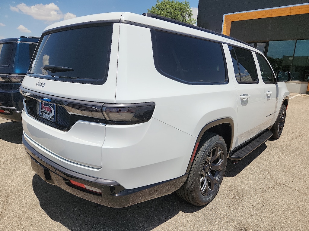 New 2026 Jeep Grand Wagoneer L LIMITED ALTITUDE 4X4 Sport Utility