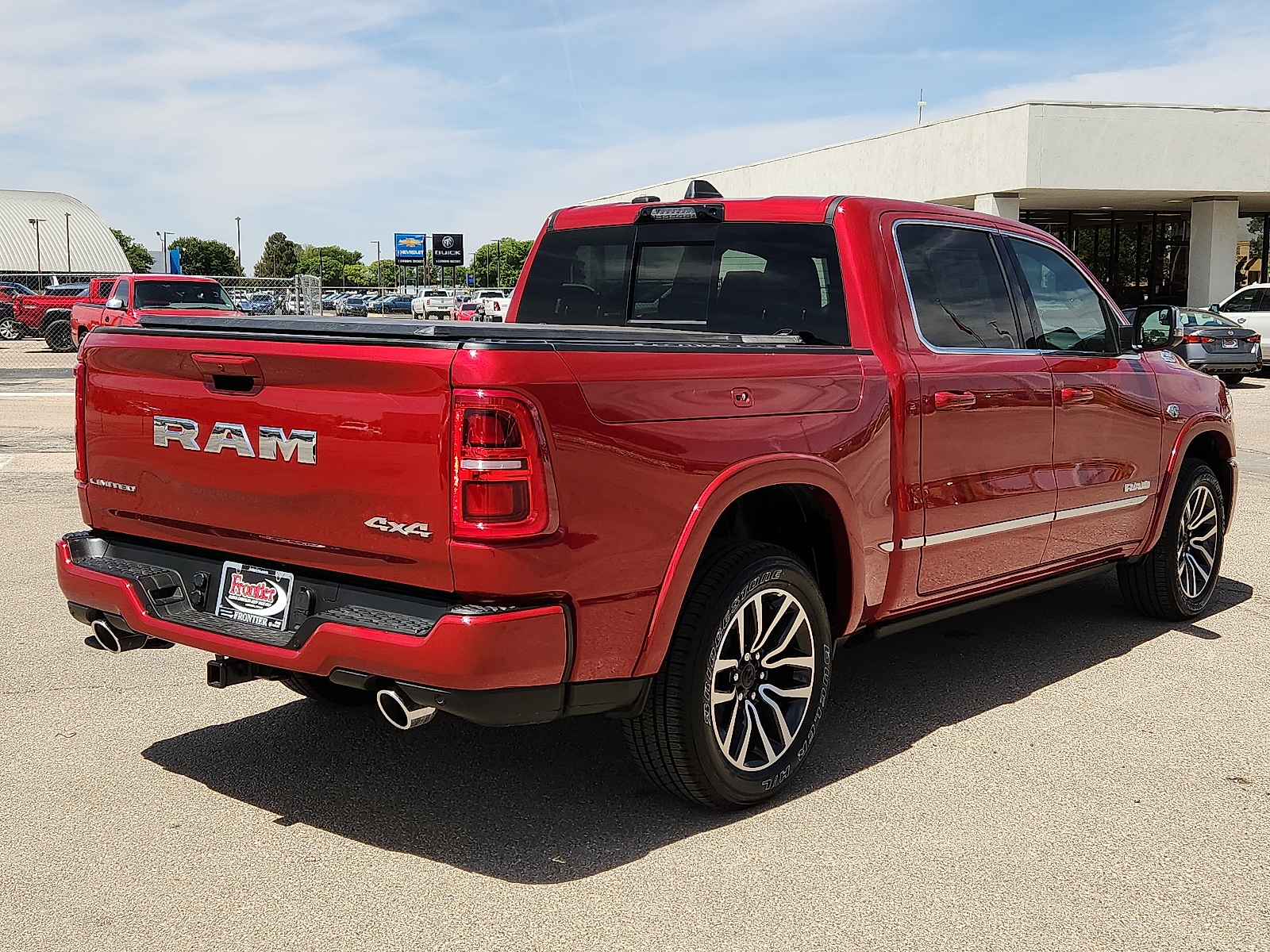 New 2026 Ram 1500 LIMITED CREW CAB 4X4 5'7 BOX Pickup