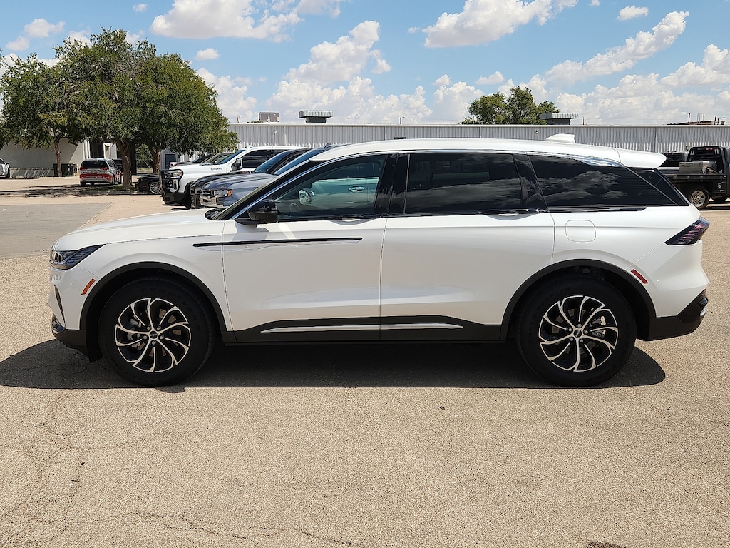 Used 2026 Lincoln Nautilus Premiere SUV