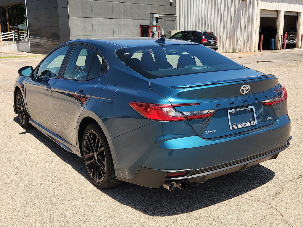 Used 2025 Toyota Camry SE Sedan