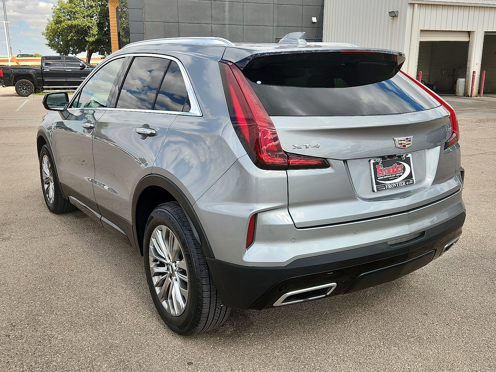 Used 2024 Cadillac XT4 Premium Luxury Front-Wheel Drive