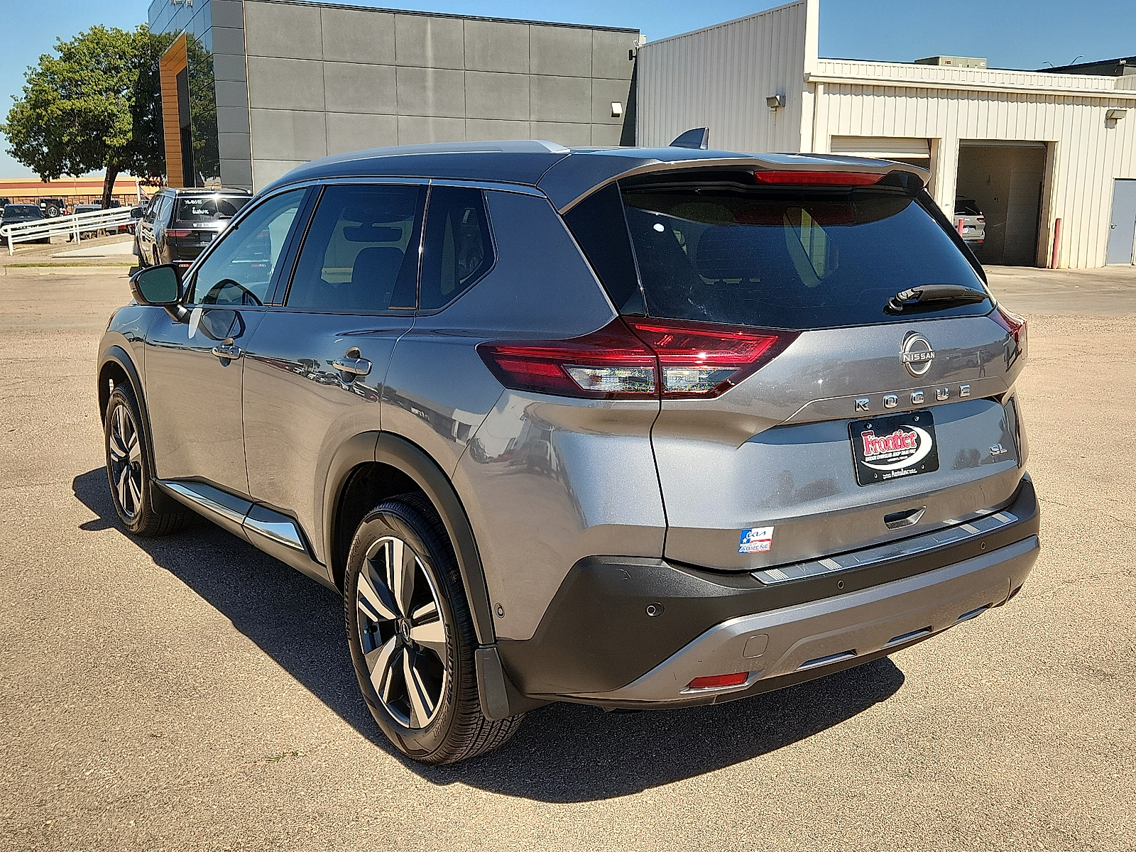 Used 2023 Nissan Rogue SL