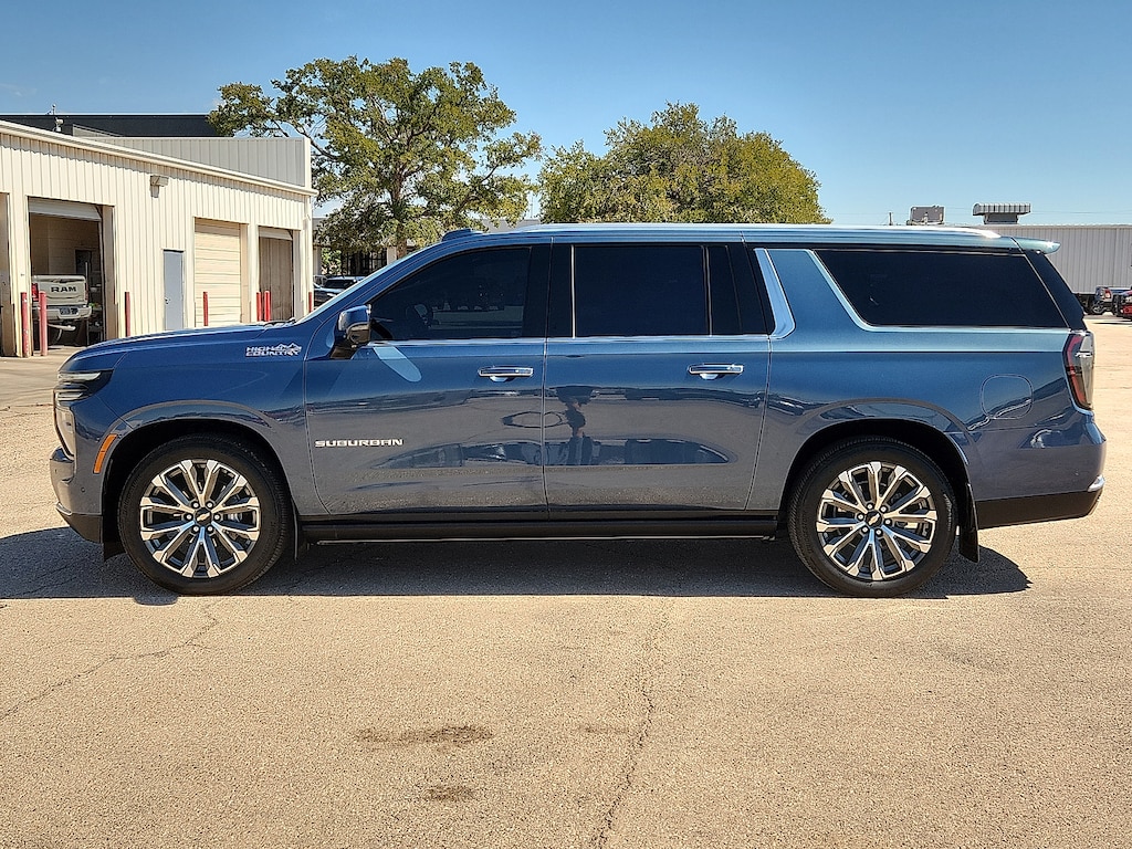 Used 2026 Chevrolet Suburban High Country SUV