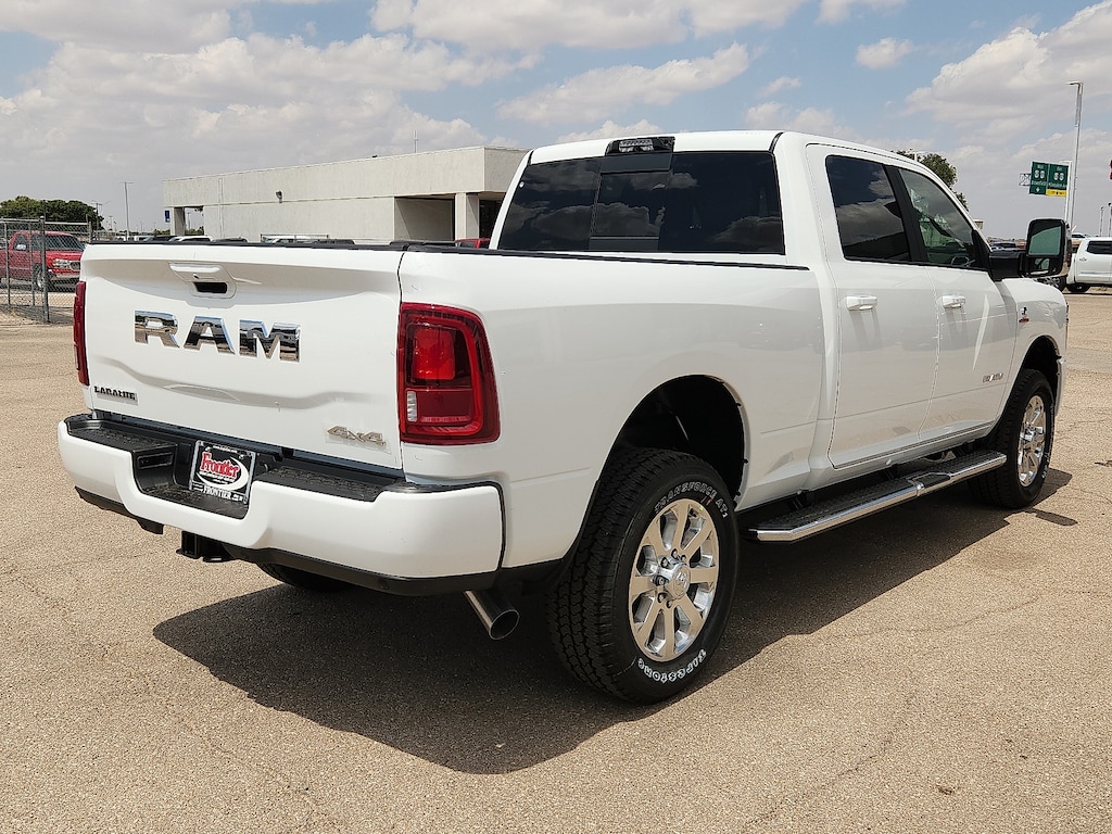 New 2027 Ram 2500 LARAMIE CREW CAB 4X4 6'4 BOX Pickup