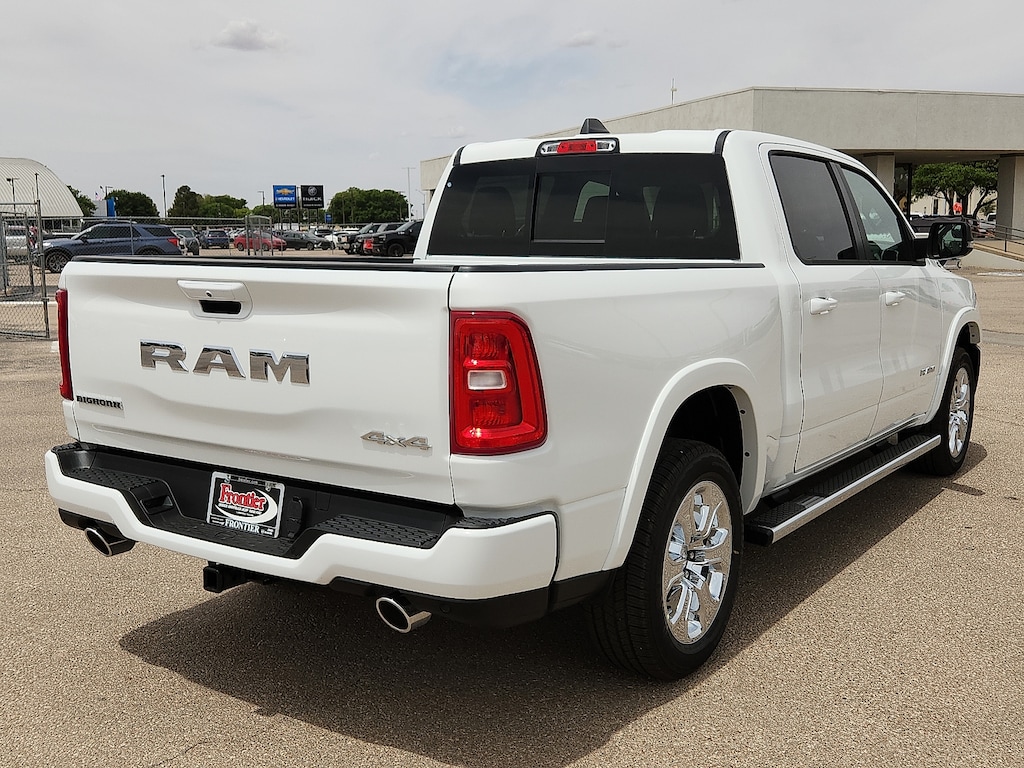New 2026 Ram 1500 BIG HORN CREW CAB 4X4 5'7 BOX Pickup